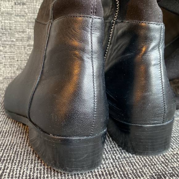 Michael Kors Leather Knee high riding boots - 6 1/2 - Picture 13 of 16